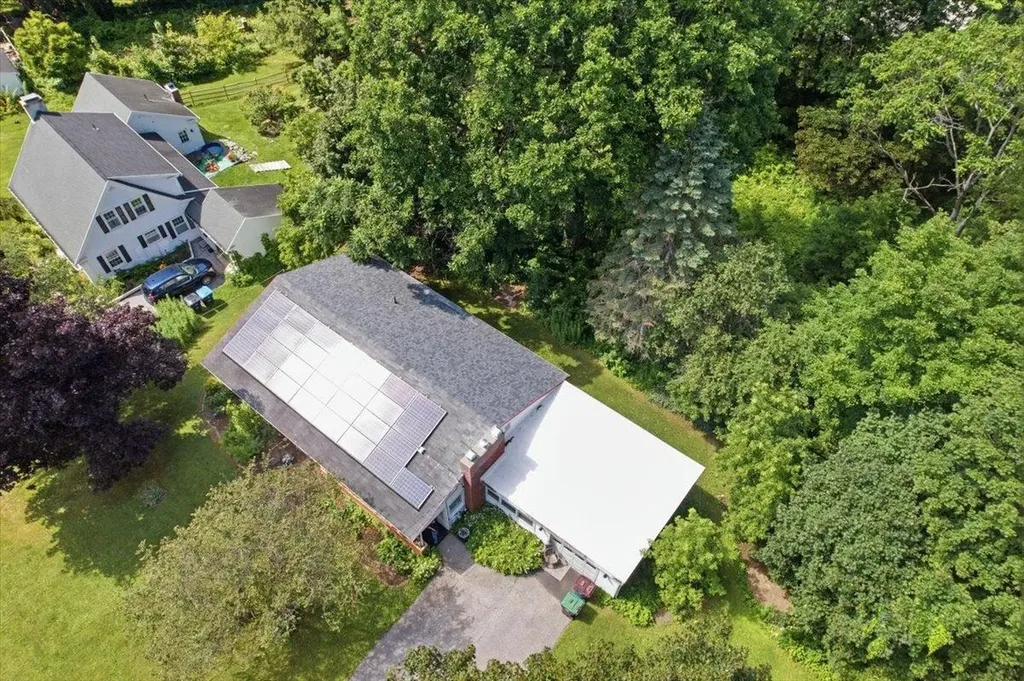 308 Crescent Boulevard Bennington VT 05201