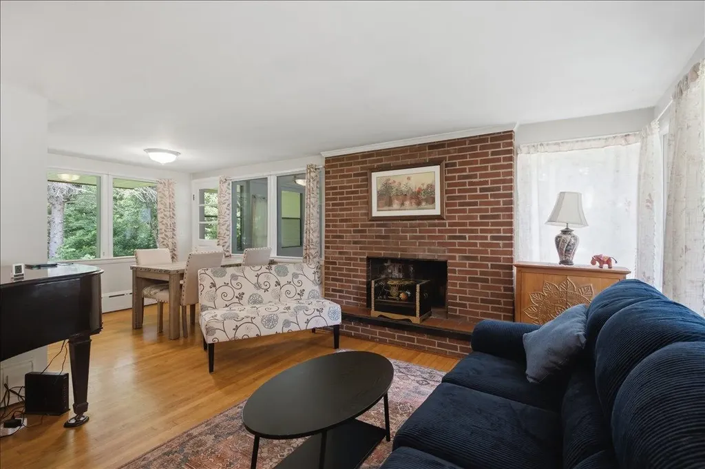 308 Crescent Boulevard Bennington VT 05201