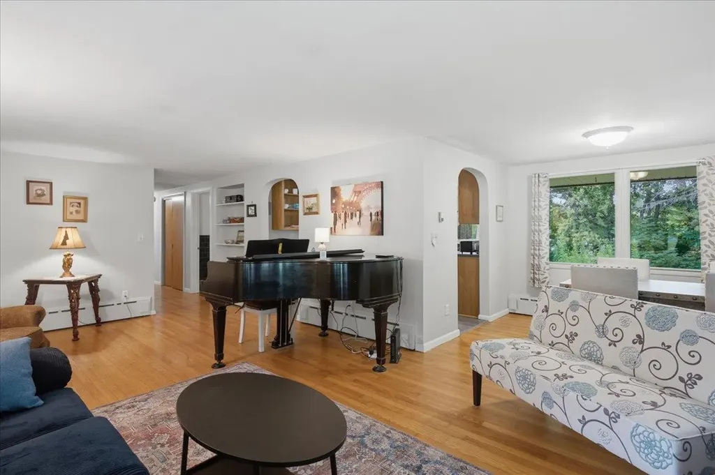 308 Crescent Boulevard Bennington VT 05201