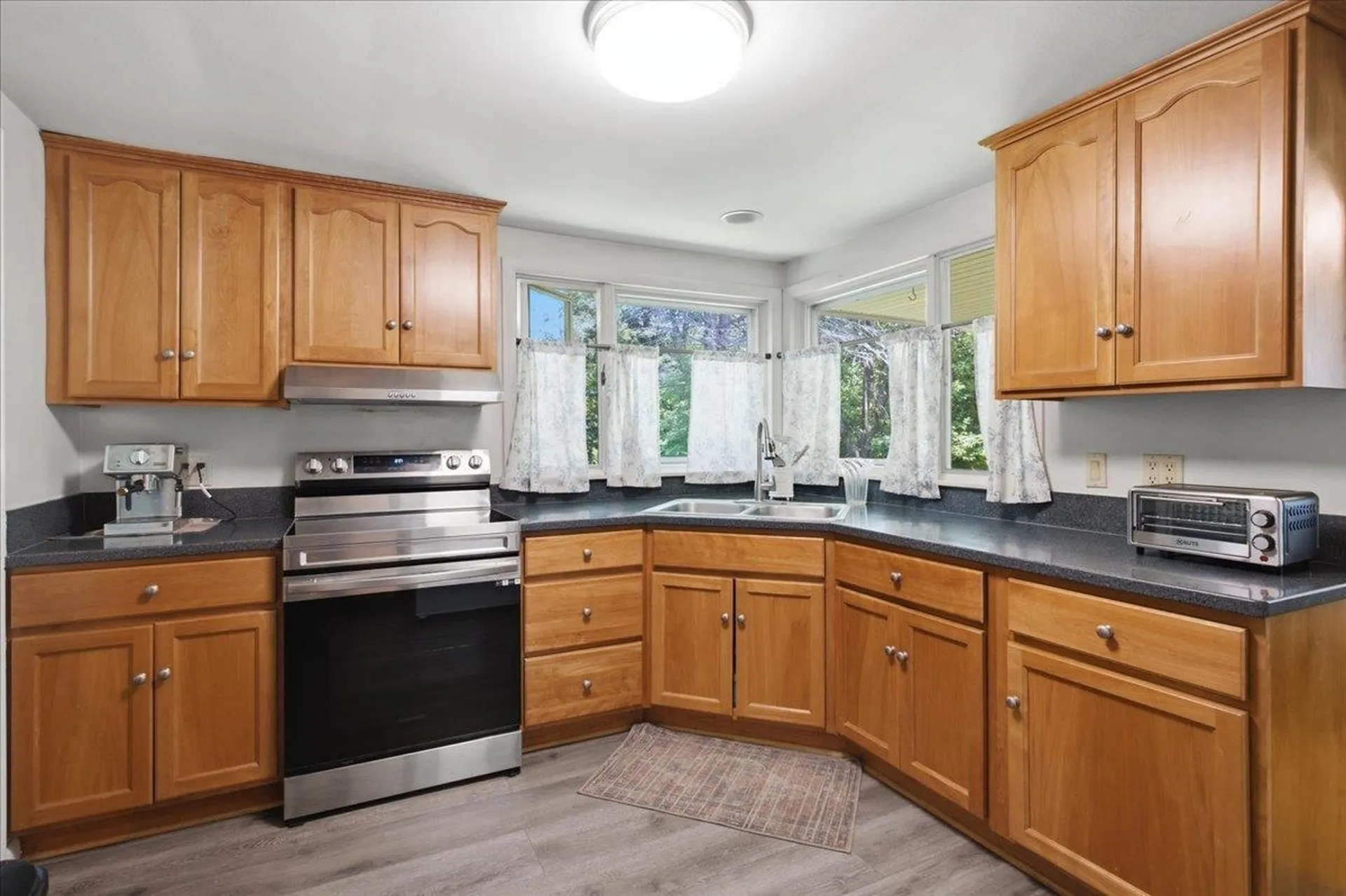 308 Crescent Boulevard Bennington VT 05201