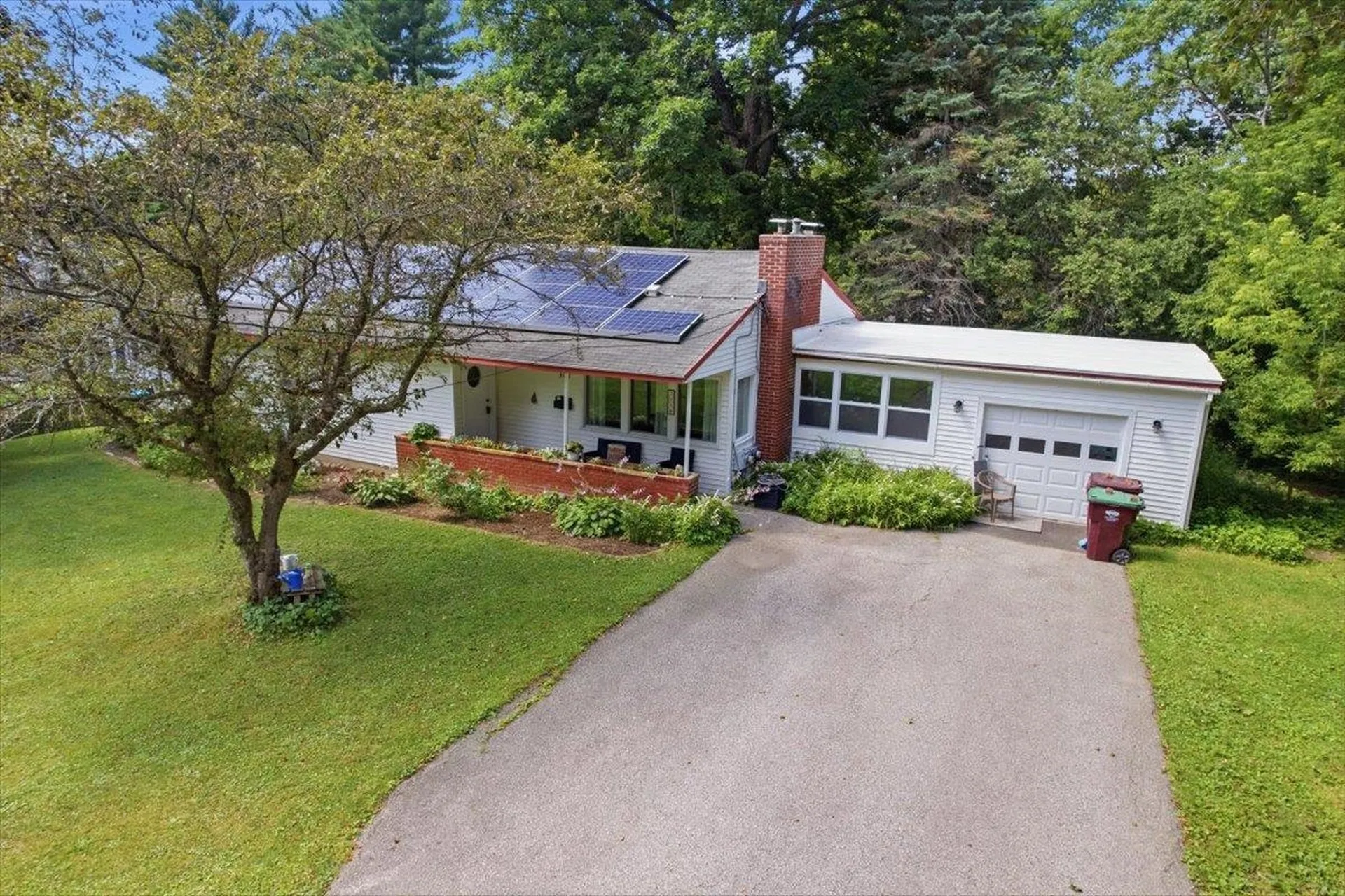 308 Crescent Boulevard Bennington VT 05201