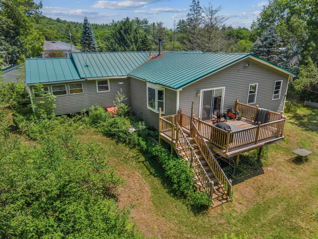 935 Battle Street Webster NH 03303