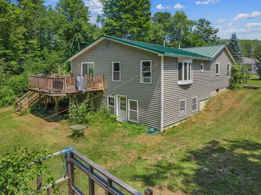 935 Battle Street Webster NH 03303