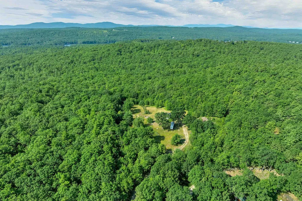 67 Pumpkin Lane Wakefield NH 03872