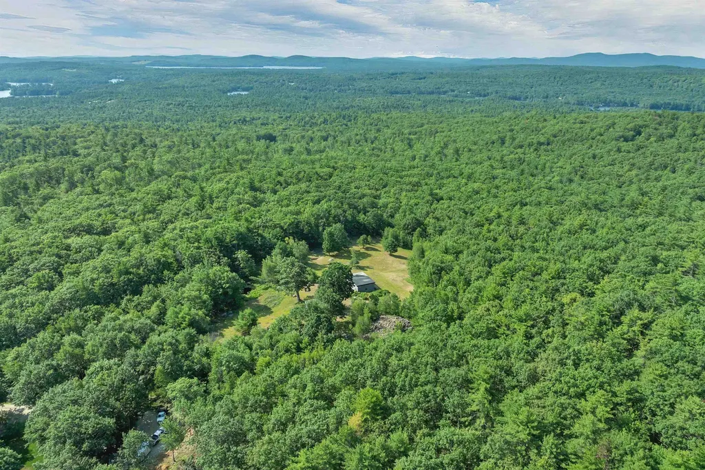 67 Pumpkin Lane Wakefield NH 03872