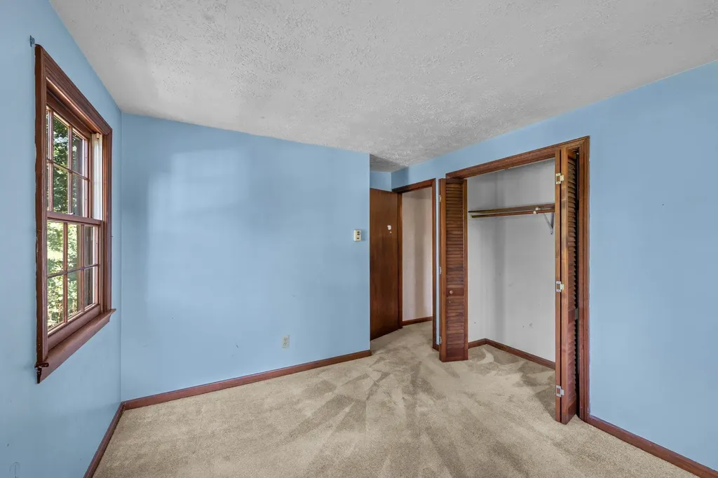 312 Walnut Hill Avenue Manchester NH 03104