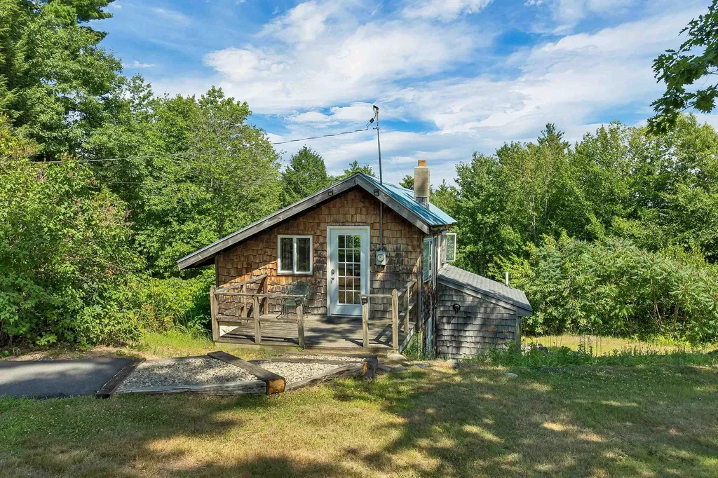 78 Old Granite Road Ossipee NH 03864