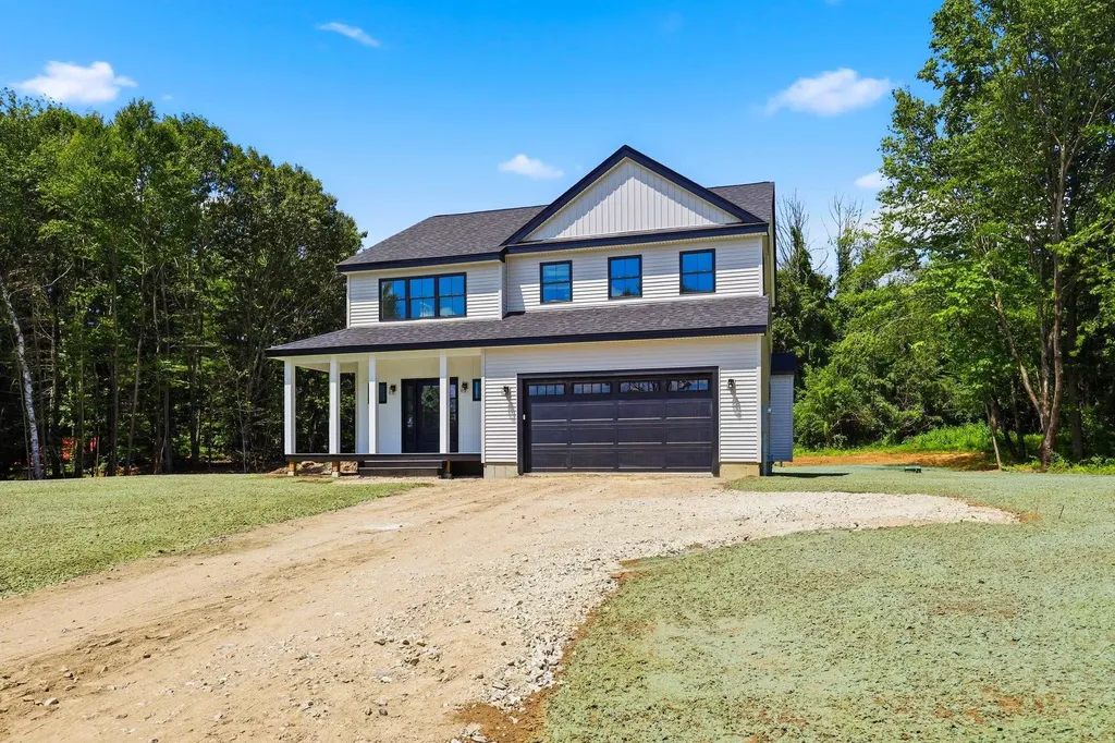 16 Spruce Pond Drive Strafford NH 03884