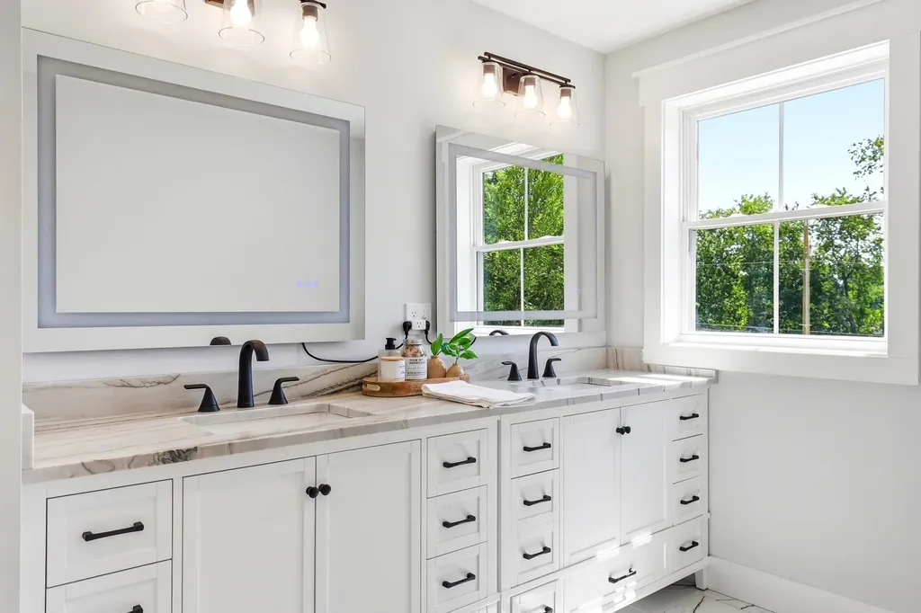 16 Spruce Pond Drive Strafford NH 03884