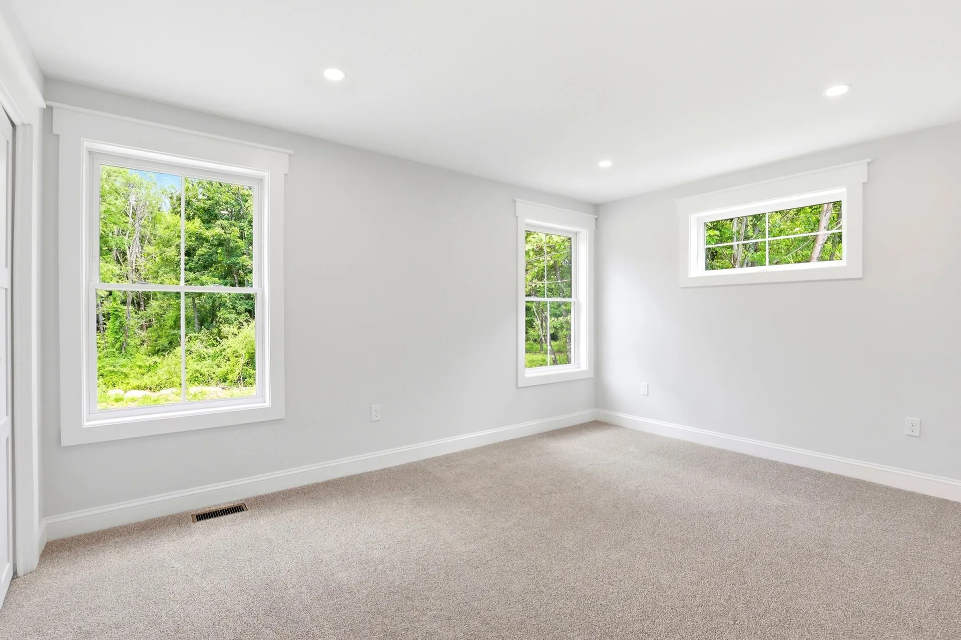 16 Spruce Pond Drive Strafford NH 03884