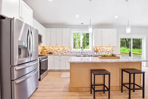 16 Spruce Pond Drive Strafford NH 03884
