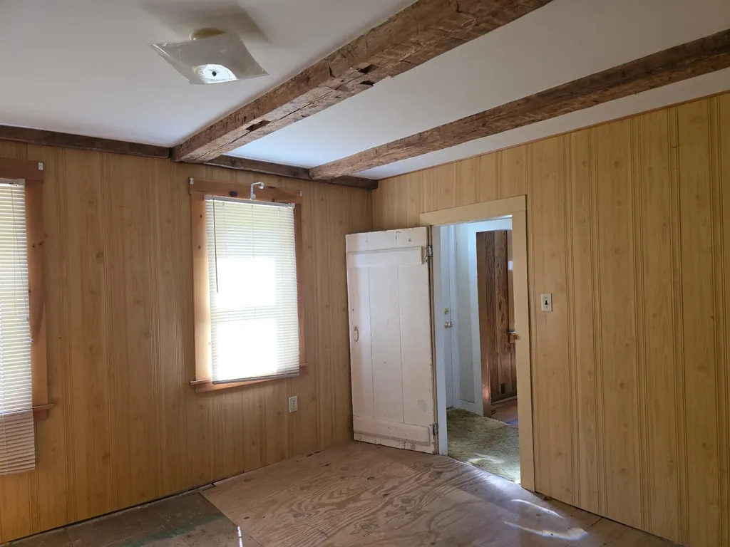 139 Pleasant Valley Road Springfield VT 05156
