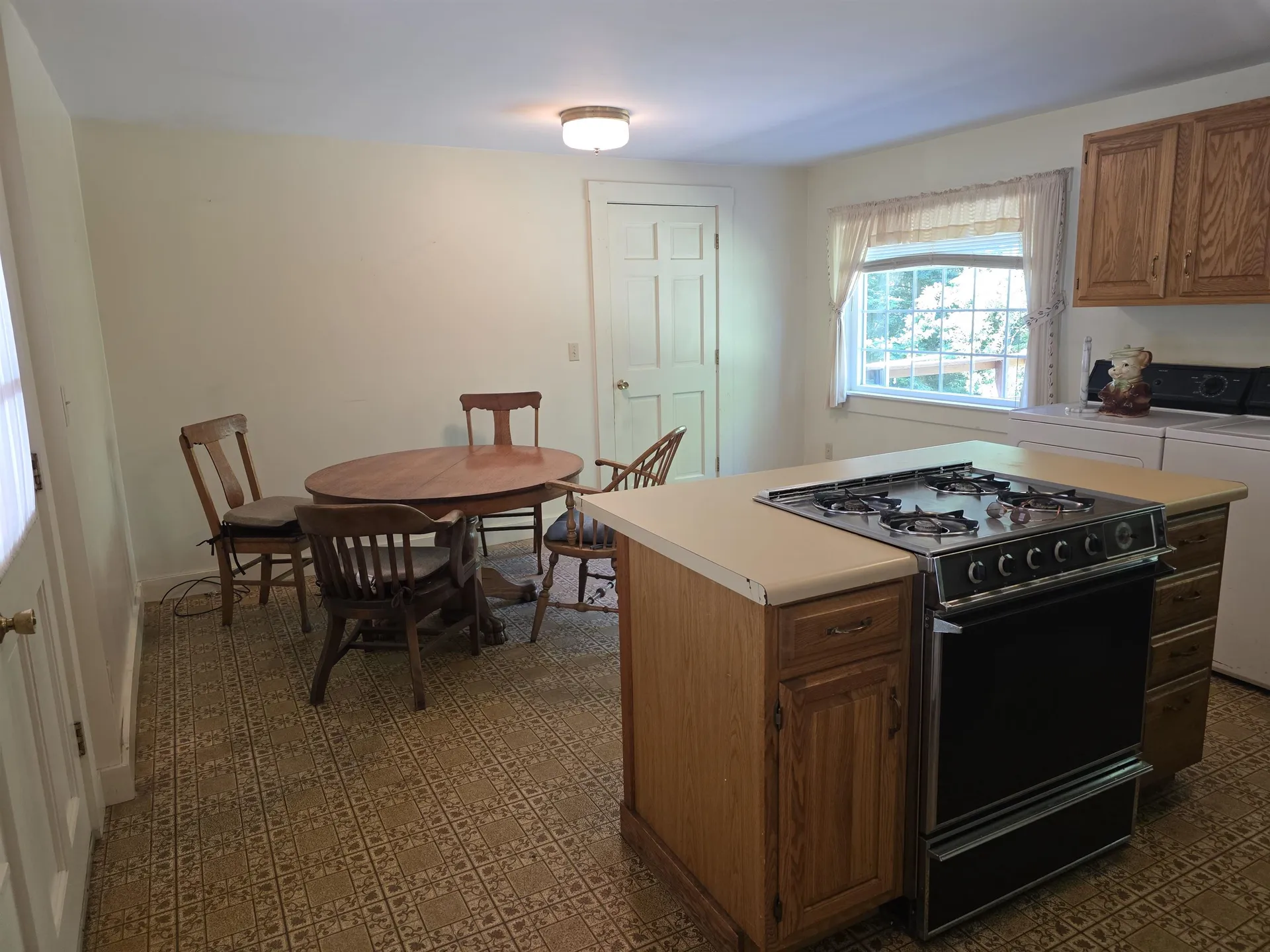139 Pleasant Valley Road Springfield VT 05156