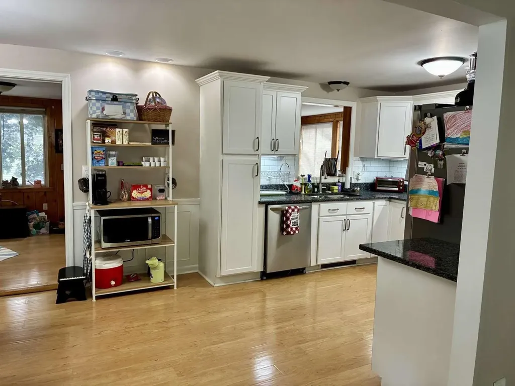 421 Pleasant Street Laconia NH 03246