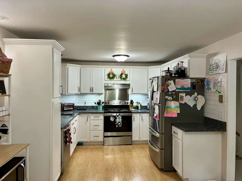 421 Pleasant Street Laconia NH 03246
