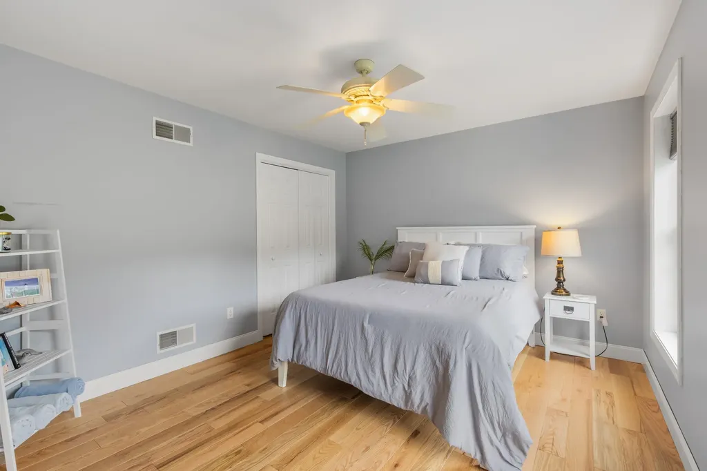 24 Thurston Drive Lee NH 03861