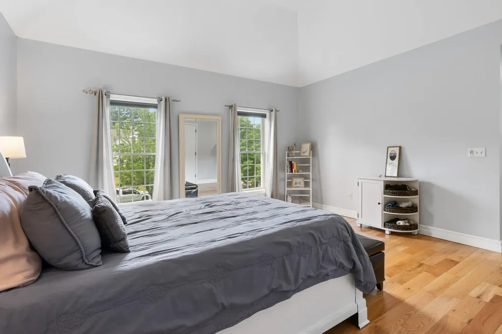 24 Thurston Drive Lee NH 03861