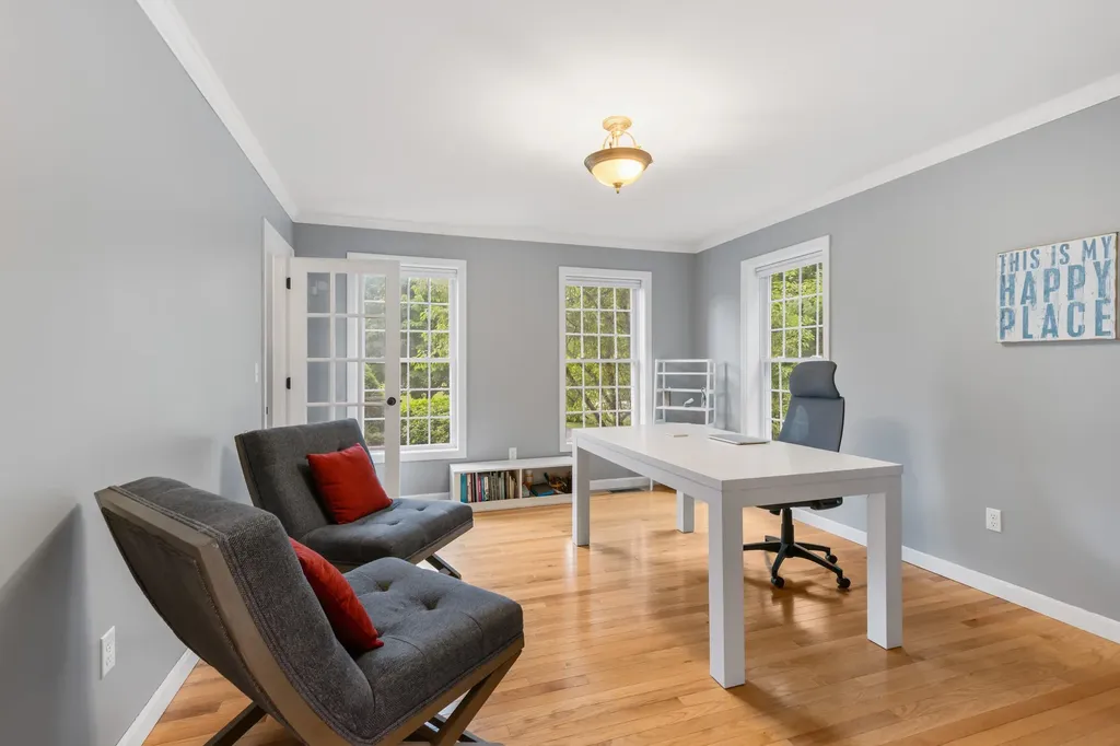 24 Thurston Drive Lee NH 03861
