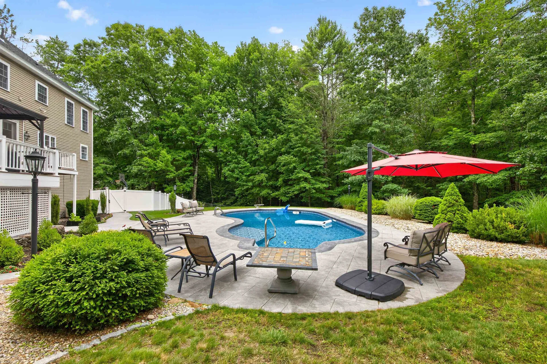 24 Thurston Drive Lee NH 03861