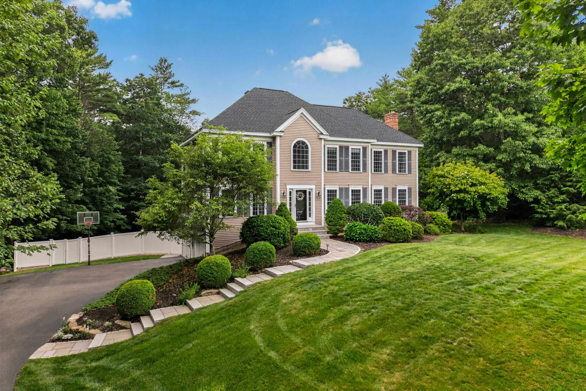 24 Thurston Drive Lee NH 03861