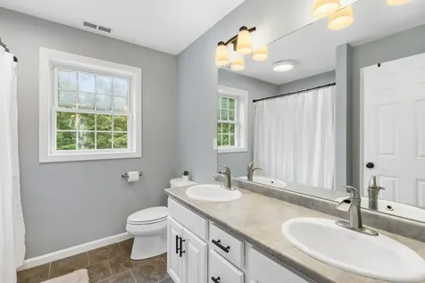 24 Thurston Drive Lee NH 03861