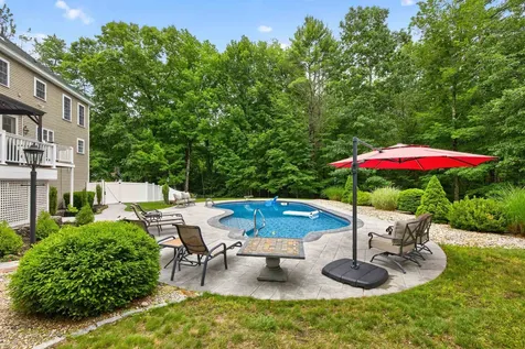24 Thurston Drive Lee NH 03861