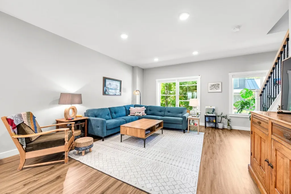 31 Gardner Lane Waterbury VT 05676
