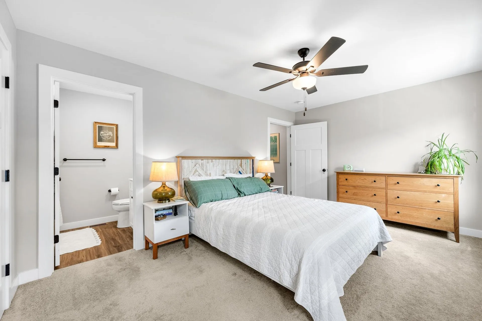 31 Gardner Lane Waterbury VT 05676