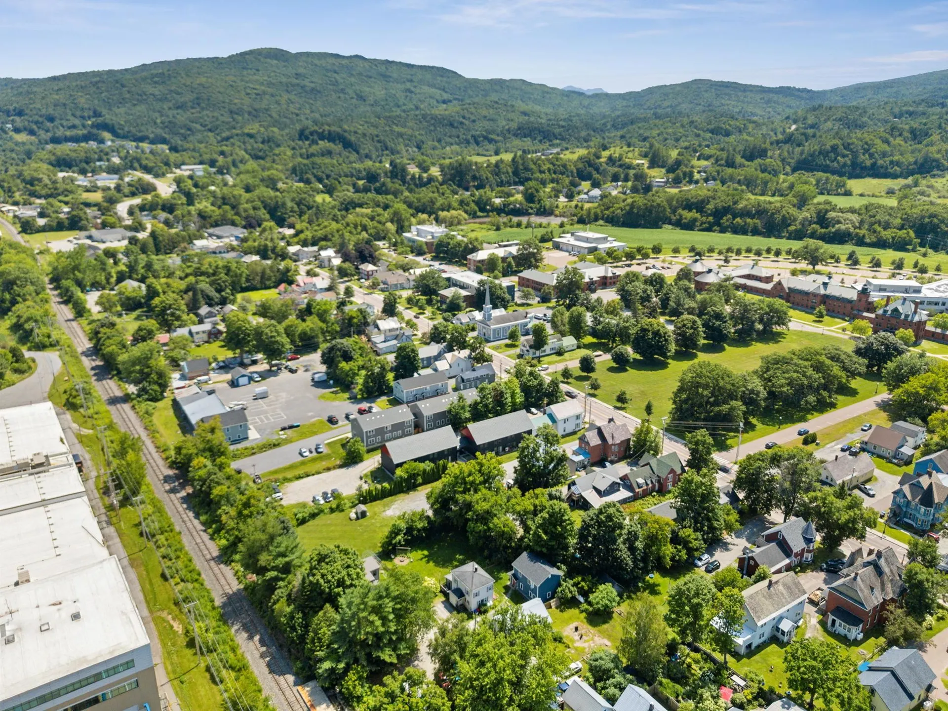 31 Gardner Lane Waterbury VT 05676