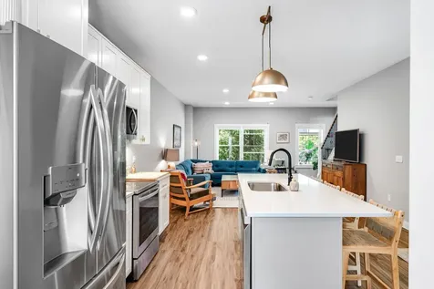 31 Gardner Lane Waterbury VT 05676