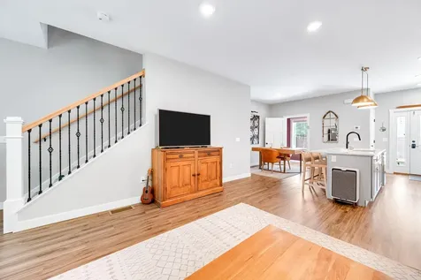 31 Gardner Lane Waterbury VT 05676