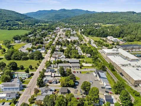 31 Gardner Lane Waterbury VT 05676