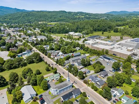 31 Gardner Lane Waterbury VT 05676