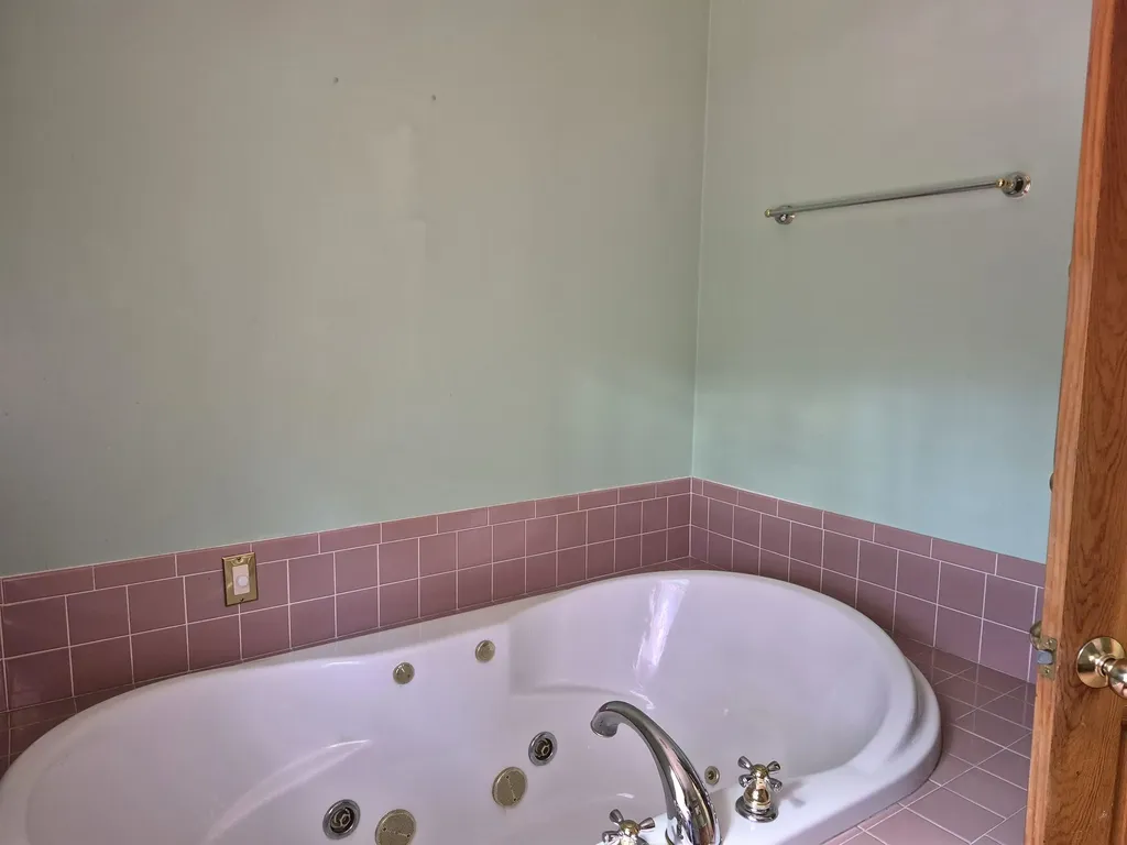 133 Forest Street Wakefield NH 03872