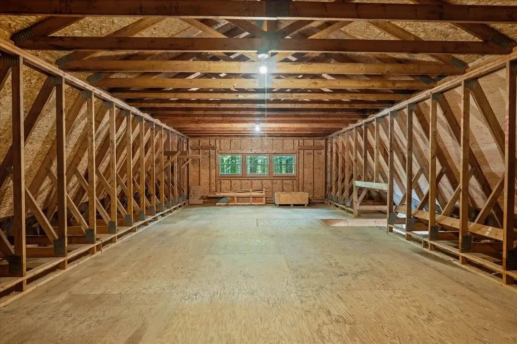 34 Edwards Mill Road Chester NH 03036