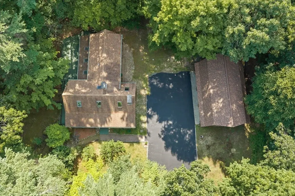 34 Edwards Mill Road Chester NH 03036