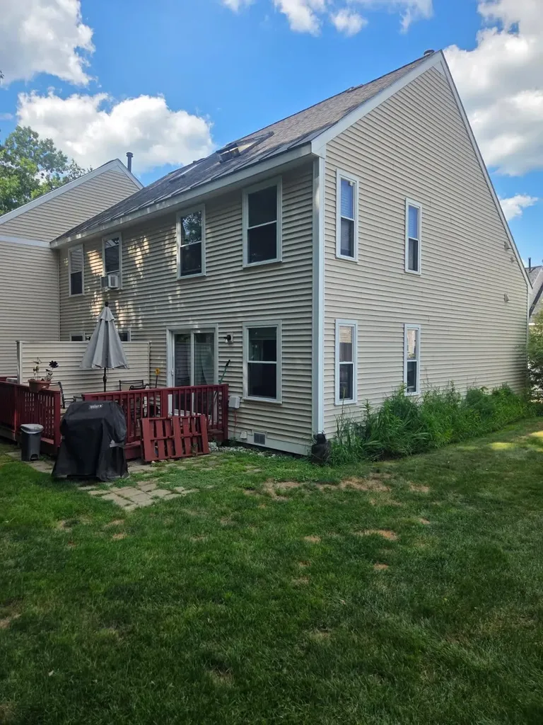 61 Bluffs Drive Concord NH 03303