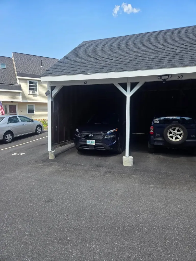 61 Bluffs Drive Concord NH 03303