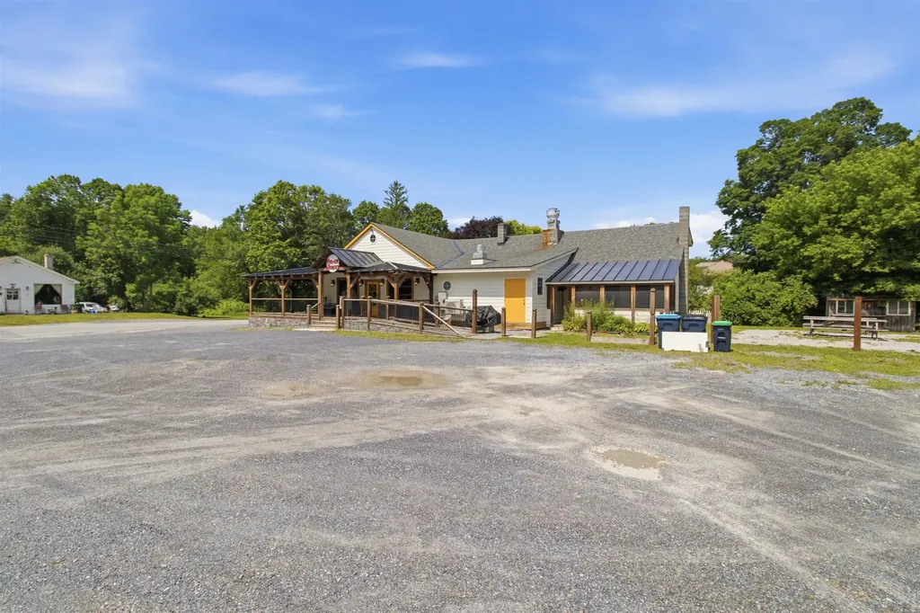 13 Old Mill Road Arlington VT 05250