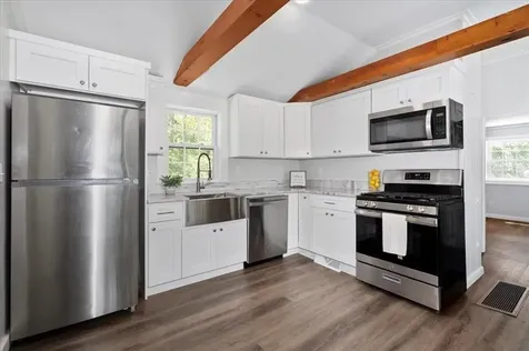 16 Gorham Drive Dunbarton NH 03046