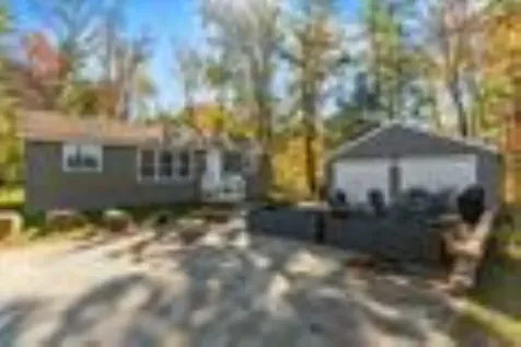 16 Gorham Drive Dunbarton NH 03046