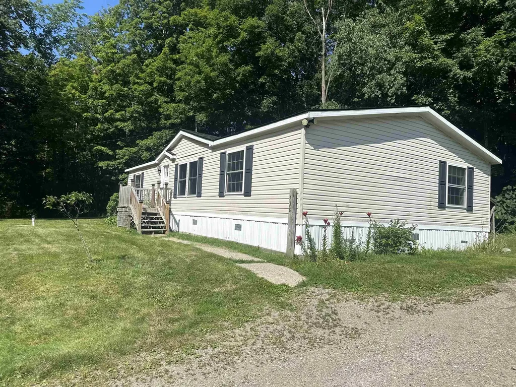 738 74e Route Shoreham VT 05770