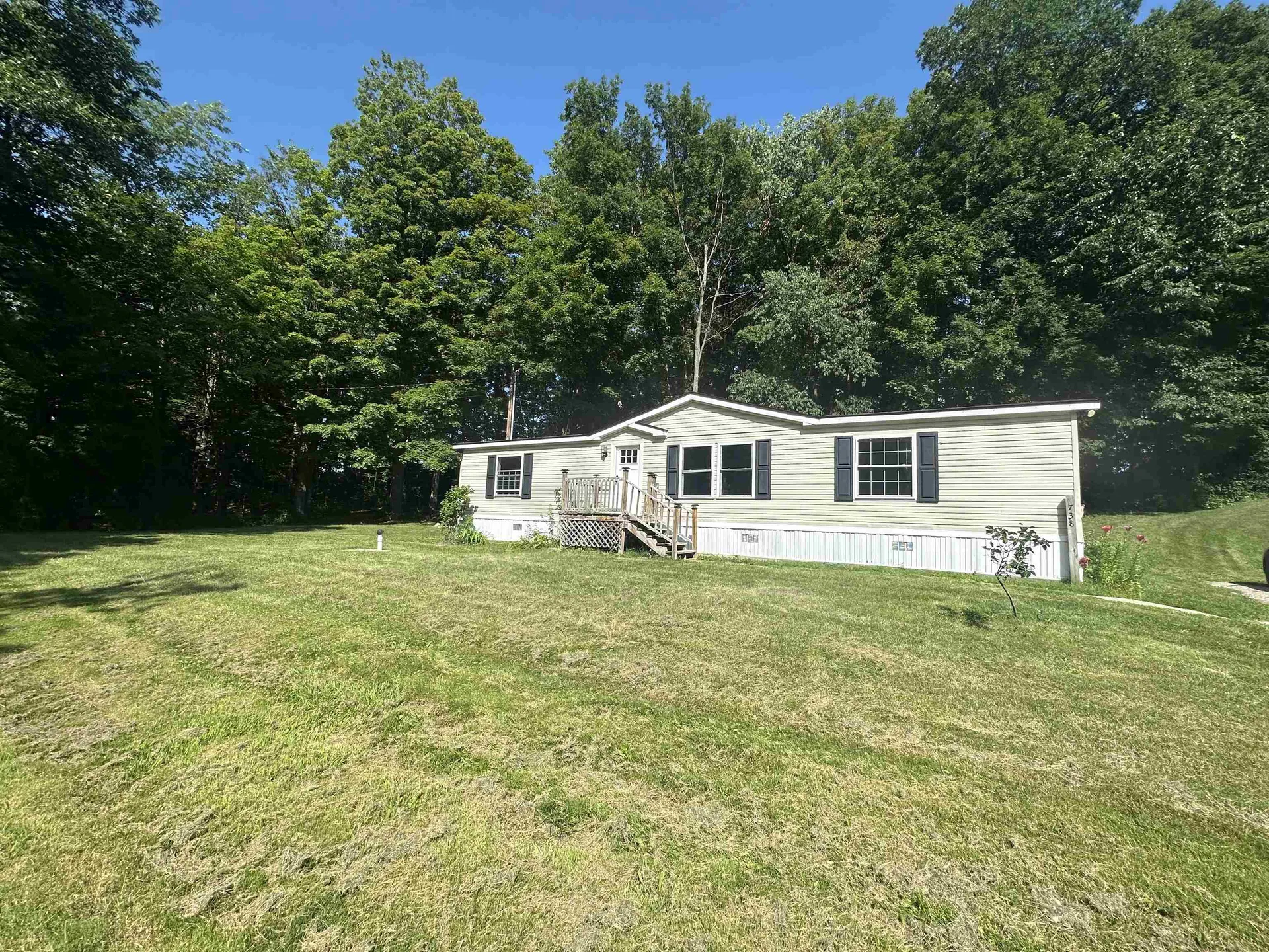 Shoreham VT, 738 74E Route