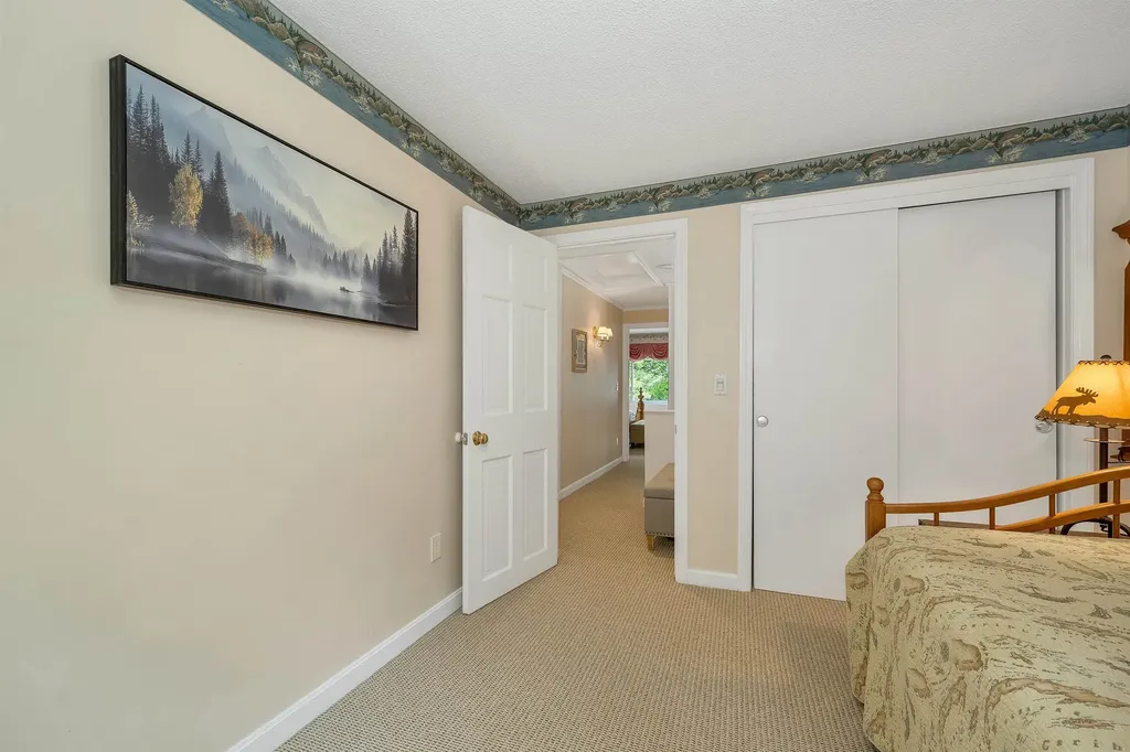 19 Wawbeek Road Tuftonboro NH 03850