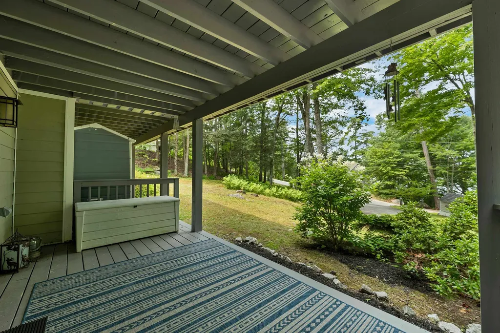 19 Wawbeek Road Tuftonboro NH 03850