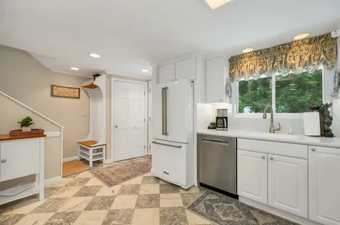 19 Wawbeek Road Tuftonboro NH 03850