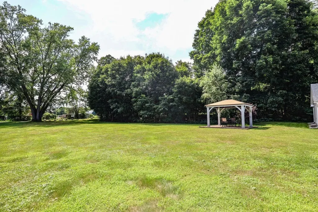 2 Mill Street Merrimack NH 03054