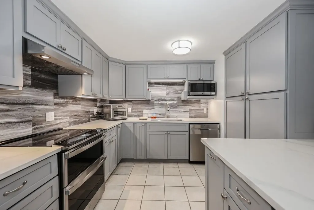 2 Mill Street Merrimack NH 03054