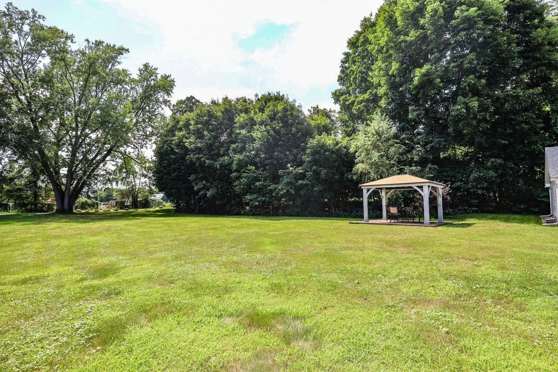 2 Mill Street Merrimack NH 03054