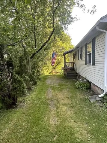 9 12 Route Hartland VT 05048